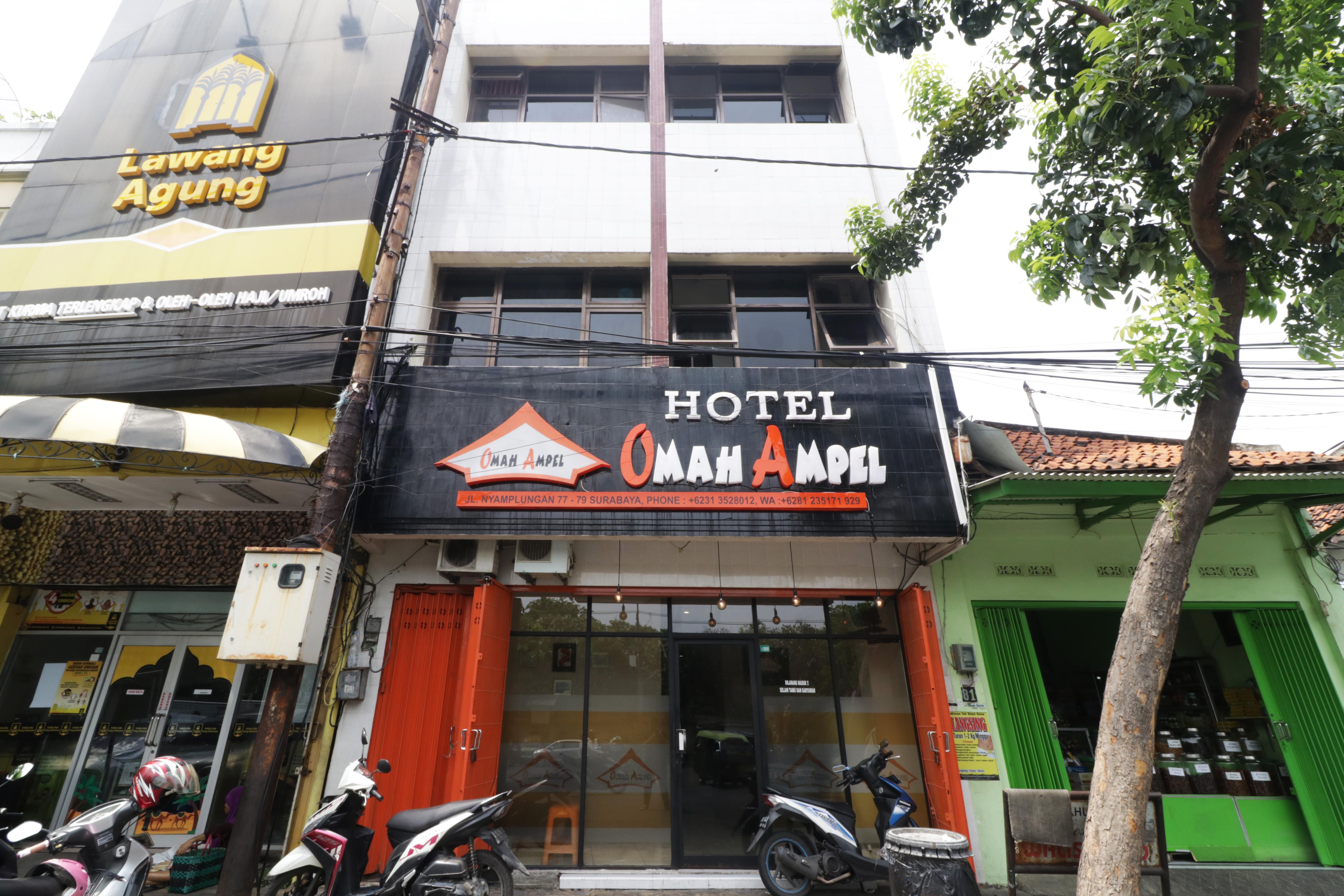 Hotel Omah Ampel Syariah Surabaya Exterior foto